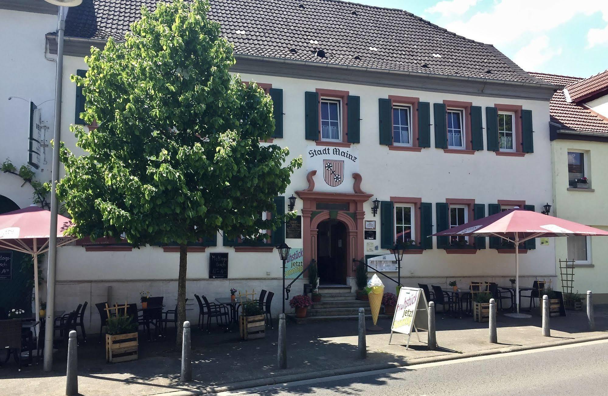 Hotel Stadt Mainz Schwabenheim an der Selz Экстерьер фото